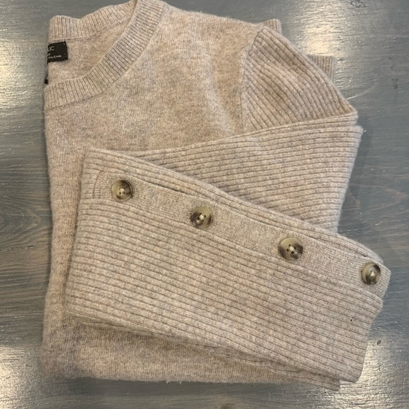 Banana Republic Sweaters - ❤️ Banana Republic Italian Merino Wool Sweater ❤️